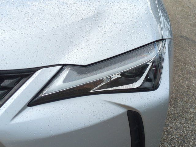Used 2019 Lexus UX 200 w/ Accessory Package 2 FWD image 10