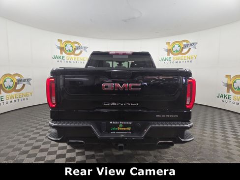 Certified 2021 GMC Sierra 1500 Denali w/ Denali Ultimate Package AWD/4WD image 7
