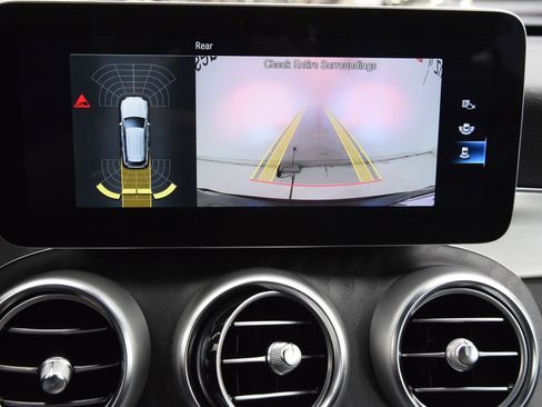 Certified 2022 Mercedes-Benz GLC 300 image 34