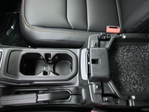 New 2026 Jeep Wrangler Unlimited Sahara image 23