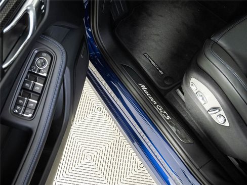 New 2026 Porsche Macan GTS AWD/4WD image 8