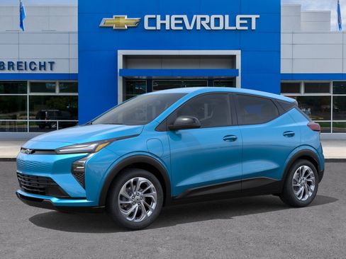 New 2027 Chevrolet Bolt LT w/ Comfort Package FWD image 26