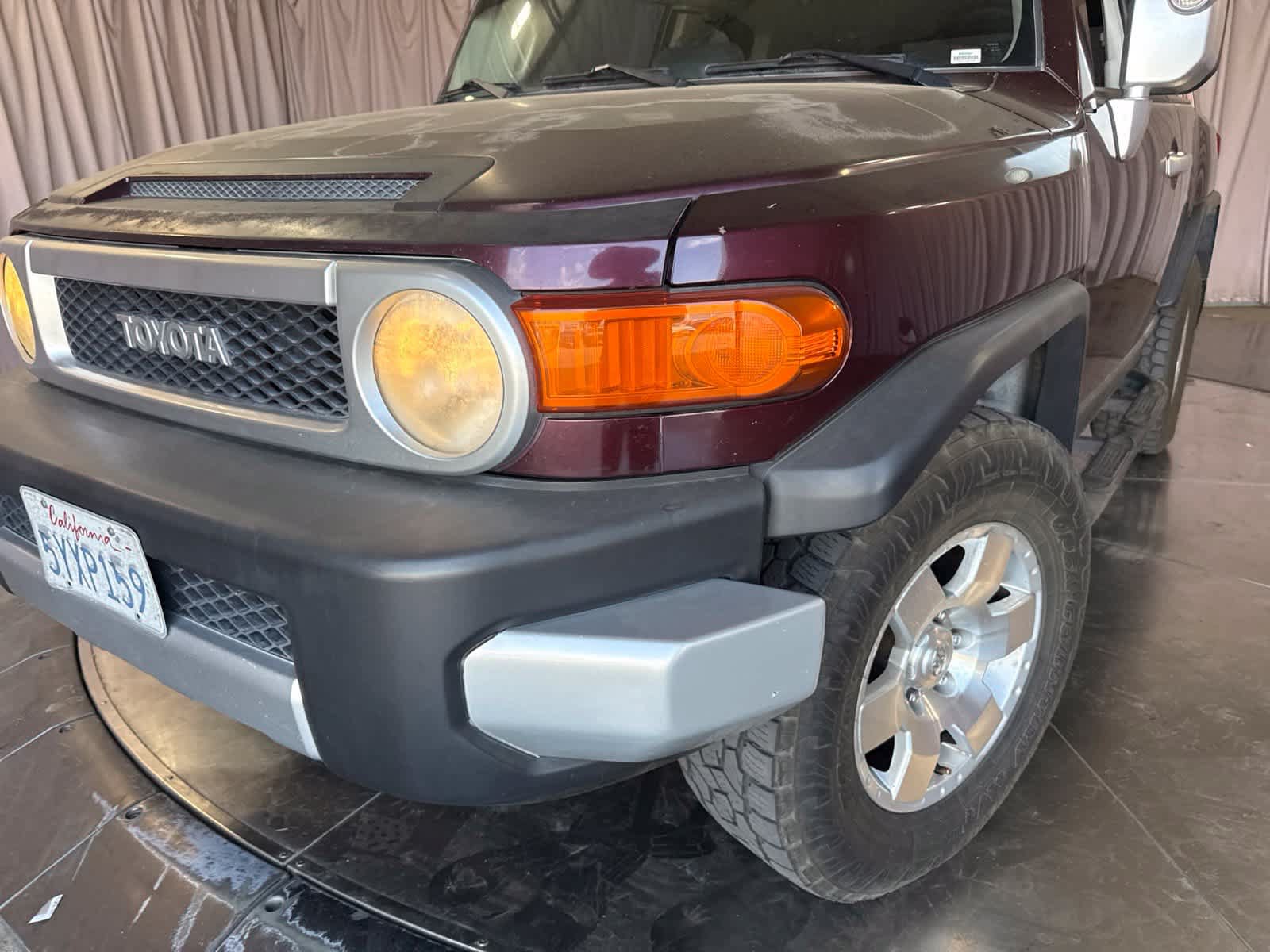 Used 2007 Toyota FJ Cruiser 4WD w/ Upgrade Pkg 1 image 9
