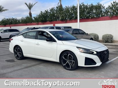 Used 2024 Nissan Altima 2.5 SR