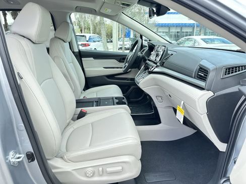 New 2026 Honda Odyssey EX-L image 17