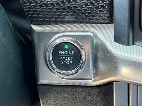 Used 2023 Ford F150 Raptor w/ Raptor Carbon Fiber Package AWD/4WD image 22