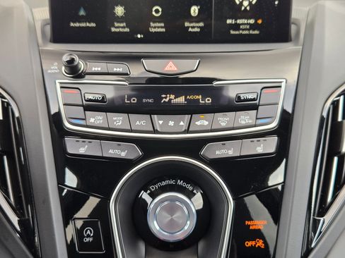 Used 2025 Acura RDX SH-AWD image 18