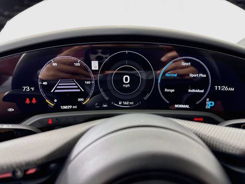 Certified 2022 Porsche Taycan GTS AWD/4WD image 16
