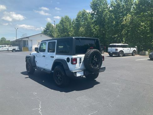 Used 2021 Jeep Wrangler Unlimited Sport AWD/4WD image 7