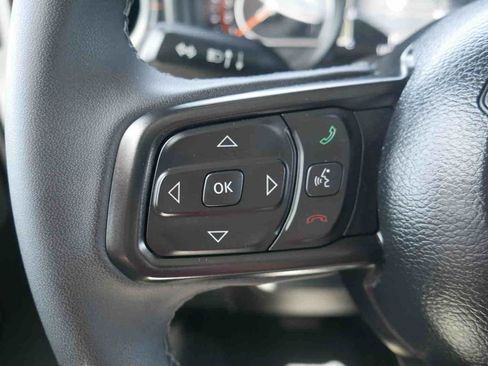 Certified 2026 Jeep Gladiator Mojave AWD/4WD image 35