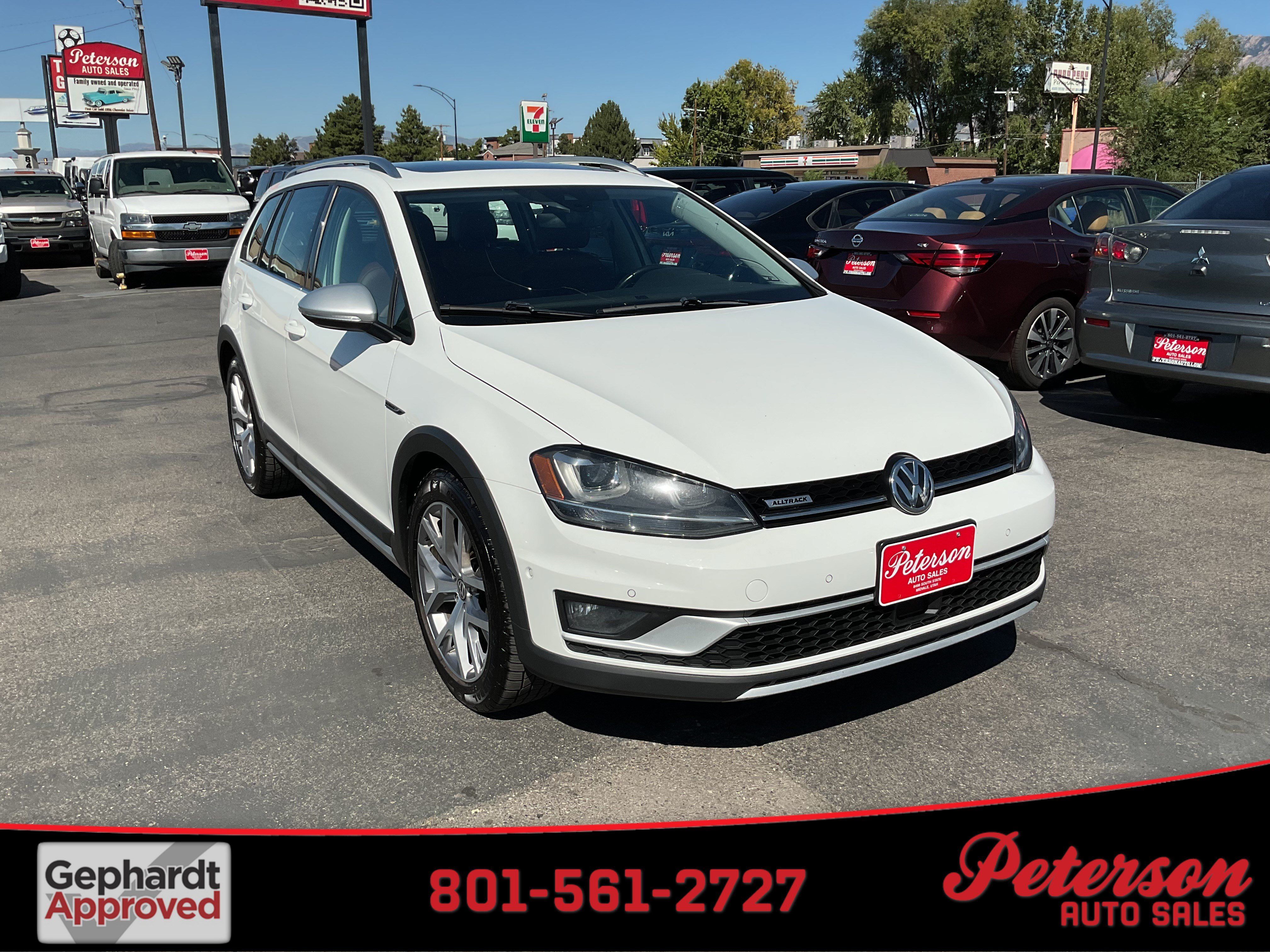 Used 2017 Volkswagen Golf Alltrack SEL AWD/4WD image 1
