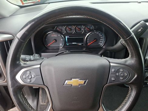 Used 2018 Chevrolet Silverado 1500 LT w/ All Star Edition image 18