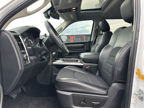 Used 2017 RAM 1500 Sport image 10