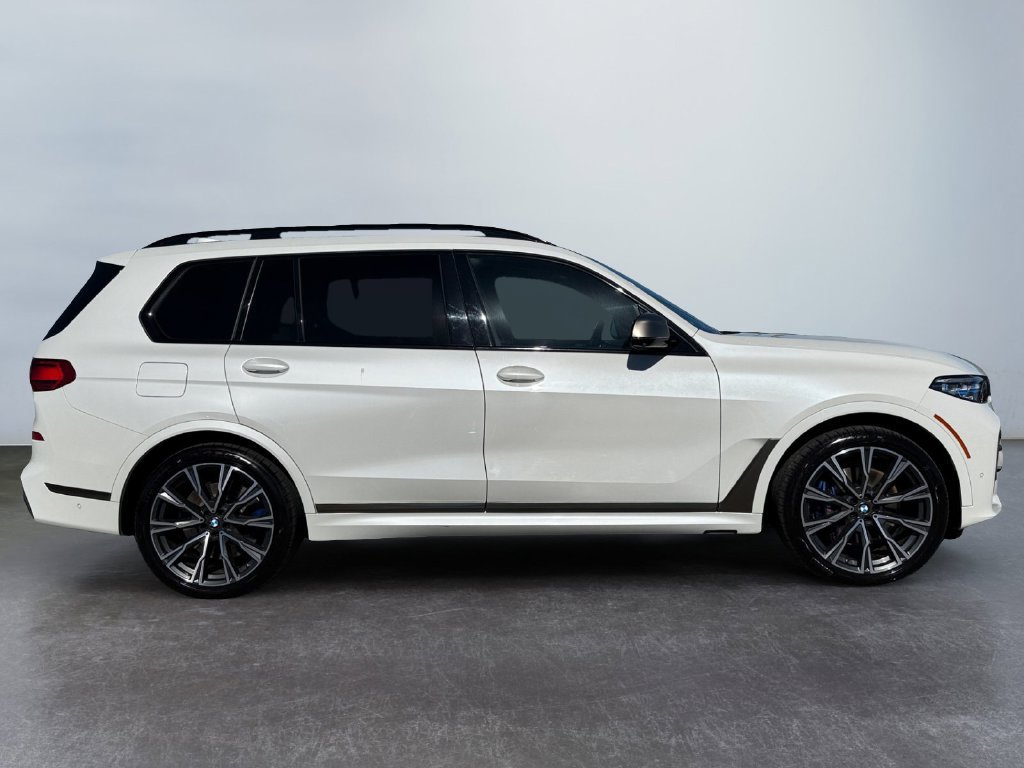 Used 2022 BMW X7 M50i AWD/4WD image 2