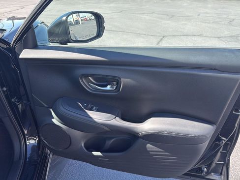 Certified 2025 Honda HR-V EX-L image 29