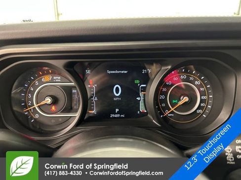 Used 2024 Jeep Wrangler Unlimited Rubicon image 32