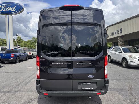 Used 2025 Ford Transit 350 XLT RWD image 6