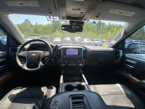 Used 2016 Chevrolet Silverado 1500 LTZ w/ LTZ Plus Package AWD/4WD image 25
