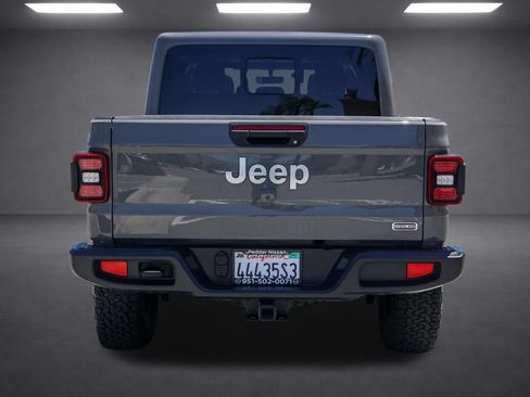 Used 2022 Jeep Gladiator Overland w/ Popular Equipment Package AWD/4WD image 5