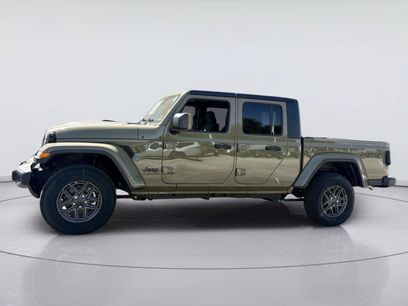 New 2025 Jeep Gladiator Sport