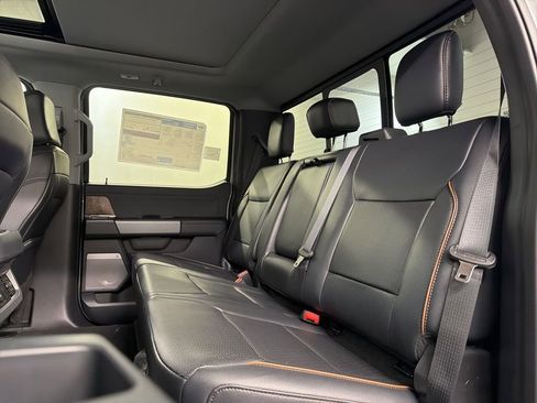 New 2026 Ford F250 Lariat w/ Black Appearance Package AWD/4WD image 34