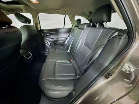 Used 2022 Subaru Outback Limited AWD/4WD image 30