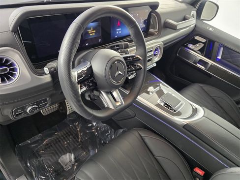Used 2025 Mercedes-Benz G 63 AMG 4MATIC image 11