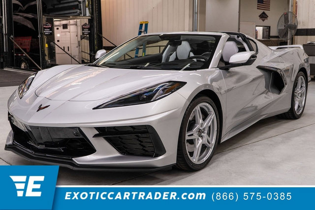 Used 2020 Chevrolet Corvette Stingray Premium Cpe w/ 3LT Preferred Equipment Group RWD image 1