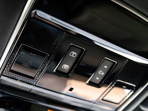 New 2026 Land Rover Range Rover Sport Dynamic SE AWD/4WD image 42