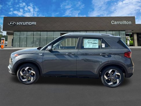 New 2026 Hyundai Venue SEL FWD image 9