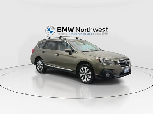 Used 2019 Subaru Outback 3.6R Touring w/ Popular Package #3A image 6