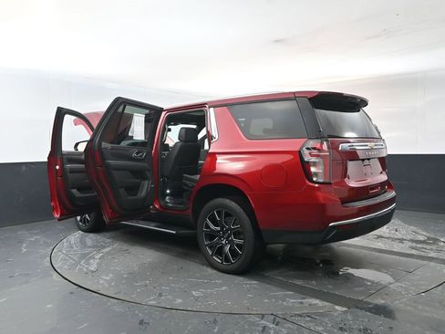Used 2024 Chevrolet Tahoe LT w/ Luxury Package image 32