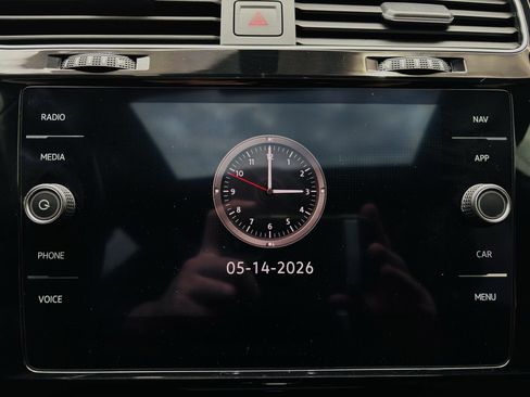 Used 2021 Volkswagen GTI Autobahn FWD image 49