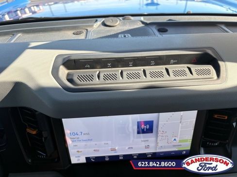 Used 2022 Ford Bronco Badlands AWD/4WD image 19