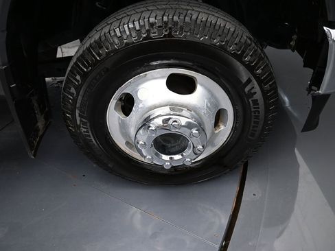 Used 2024 Ford F350 Lariat w/ Lariat Ultimate Package image 19