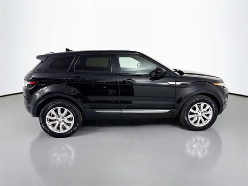 Used 2015 Land Rover Range Rover Evoque Pure image 8