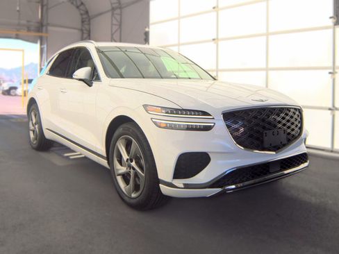 Used 2026 Genesis GV70 2.5T AWD/4WD image 4