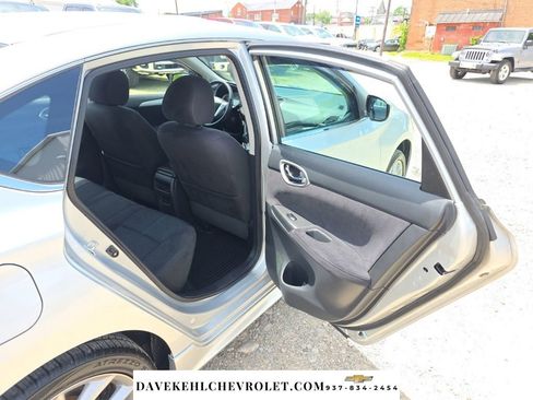 Used 2014 Nissan Sentra SR w/ Premium Package FWD image 34