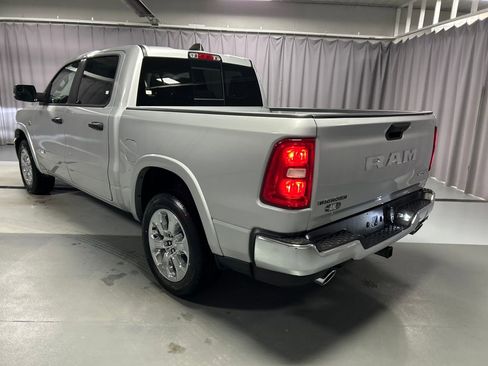 New 2026 RAM 1500 4x4 Crew Cab image 5