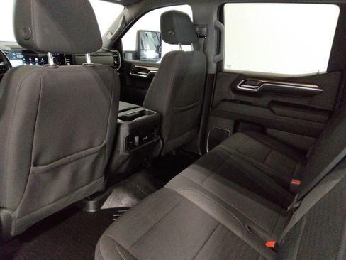 Used 2023 Chevrolet Silverado 1500 RST w/ Z71 Off-Road Package image 32