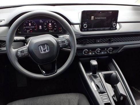 Used 2025 Honda Accord LX image 13