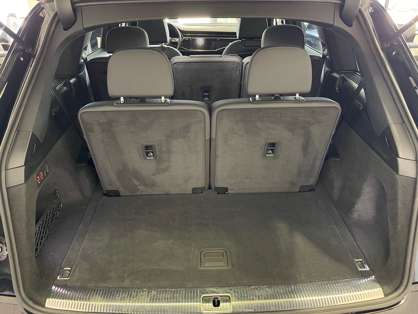 Used 2021 Audi Q7 3.0T Premium AWD/4WD image 36