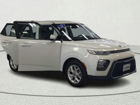 Used 2021 Kia Soul S image 15