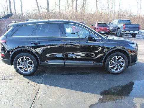 Certified 2023 Lincoln Corsair AWD w/ Equipment Group 101A image 2