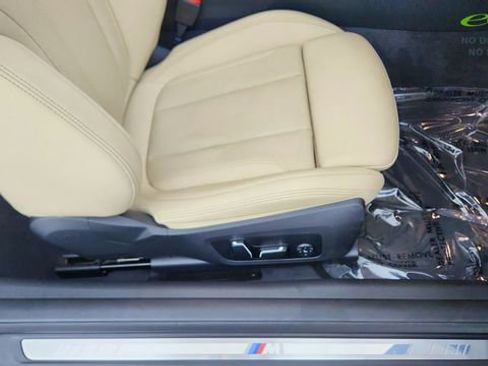 Used 2026 BMW M440i Coupe RWD image 21