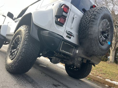 Used 2024 Ford Bronco Raptor w/ Interior Carbon Fiber Pack 6 image 80