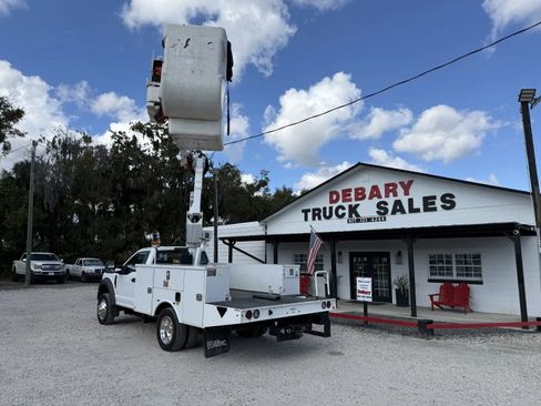 Used 2017 Ford F550 2WD Regular Cab Super Duty w/ Snow Plow Prep Package image 5