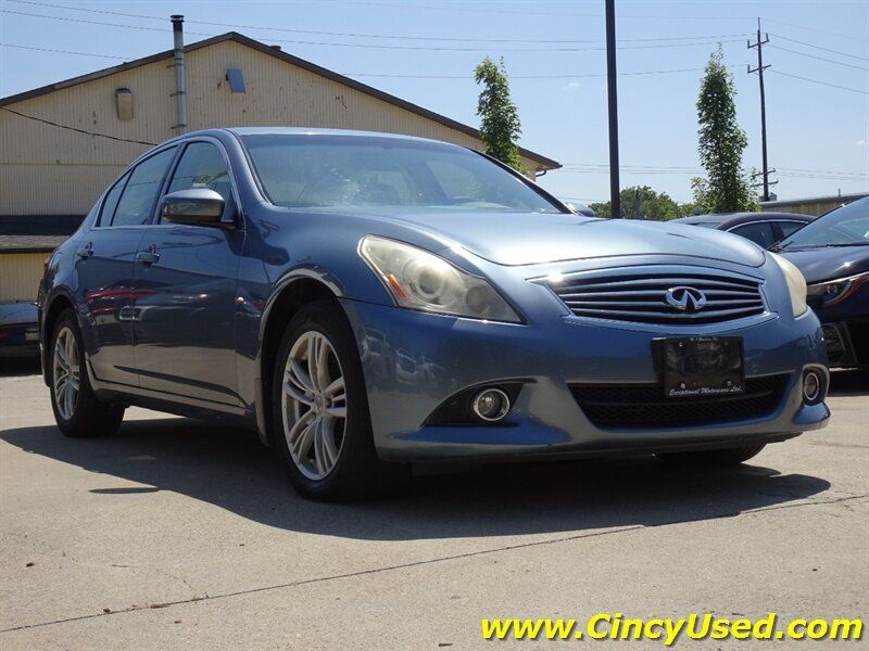Used 2010 INFINITI G37 x Sedan w/ Premium Pkg AWD/4WD image 4