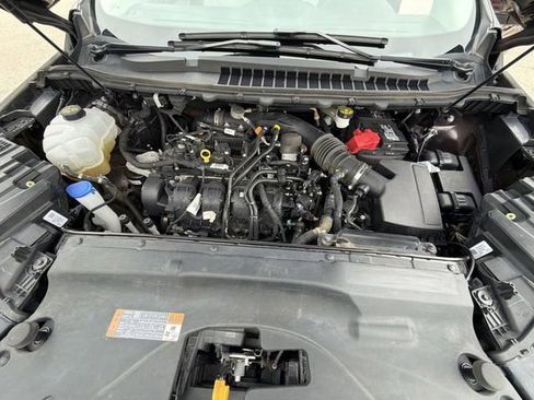 Used 2020 Ford Edge Titanium w/ Equipment Group 301A AWD/4WD image 35