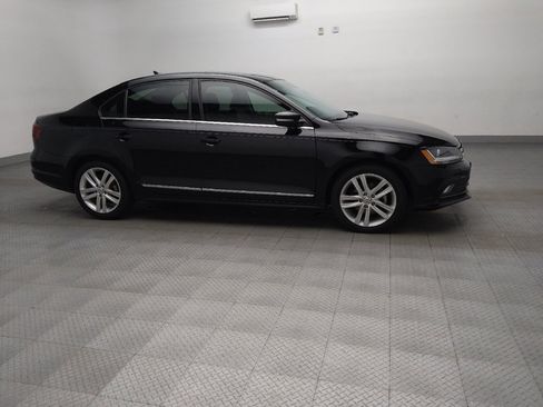 Used 2017 Volkswagen Jetta SEL FWD image 11